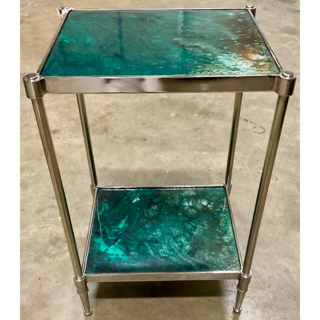 2020s Stunning Chrome & Art Glass Two-Tier Side Table With Turquoise & Teal Art Glass – Modern Designer Accent Table For Sale - Image 5 of 5