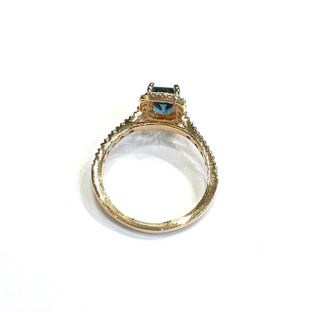 Bochic "Orient" Natural London Topaz Solitaire Ring Set In 18K Gold & Silver For Sale In New York - Image 6 of 11