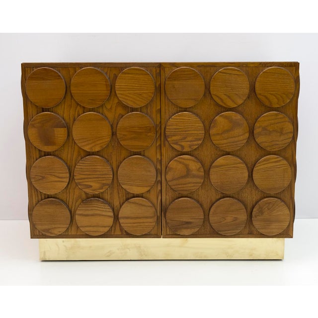 Brown Italian Brutalist Chestnut and Brass Bar Cabinet, 1970s For Sale - Image 8 of 10
