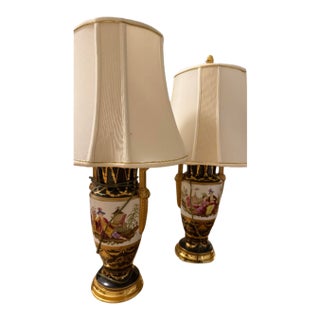 Vintage Chinoiserie Hand-Painted Porcelain Urn Table Lamps (Pair) For Sale