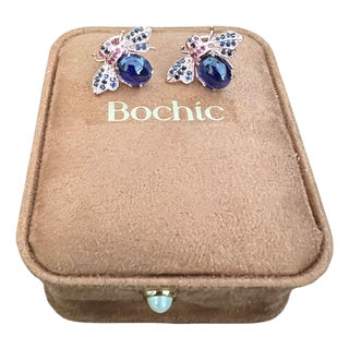 Bochic “Orient” Blue Sapphire & Ruby Earrings Set In 18K Yellow Gold & Silver, 2 pieces For Sale