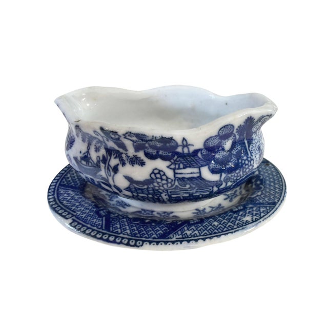 Vintage Blue and White Willow Pattern Japanese set of 8 pieces. Includes one small sauce bowl (3.5" w × 1.75" h × 2.75"...