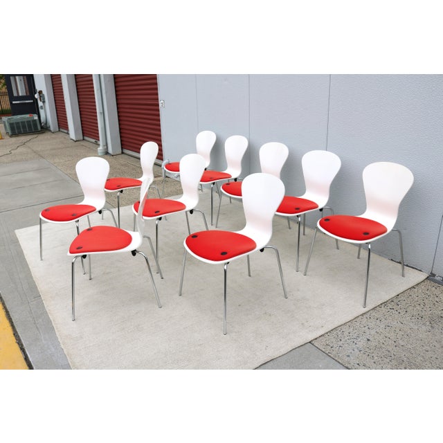 Modern Ross Lovegrove for Knoll Sprite Stacking Armless Dining Chairs- Set of 10 For Sale In New York - Image 6 of 18