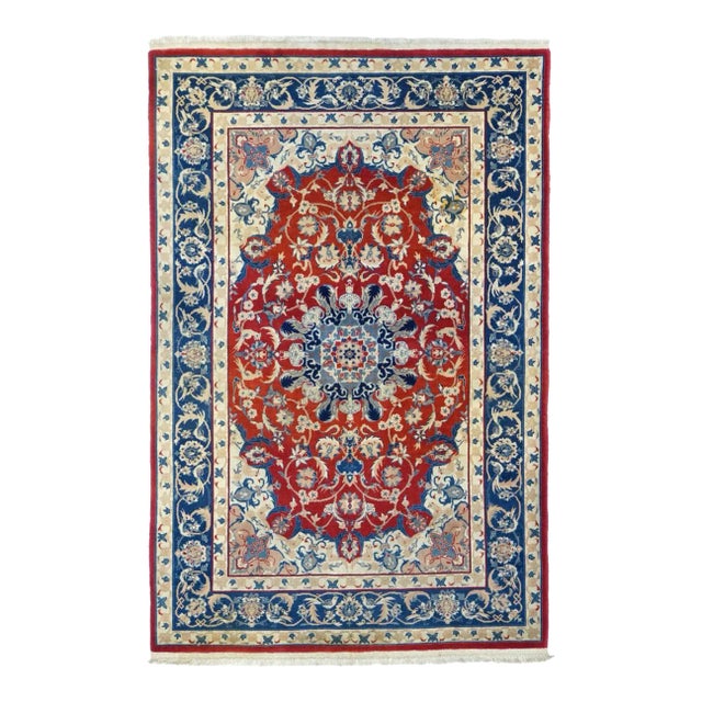 Vintage Isfahan Rug 4'0'' x 6'0'' For Sale