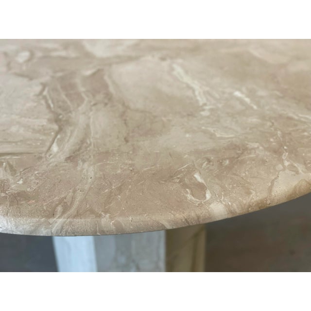 Eggshell 1980s Postmodern Vintage Travertine Round Dining/Entry Table Honed For Sale - Image 8 of 12