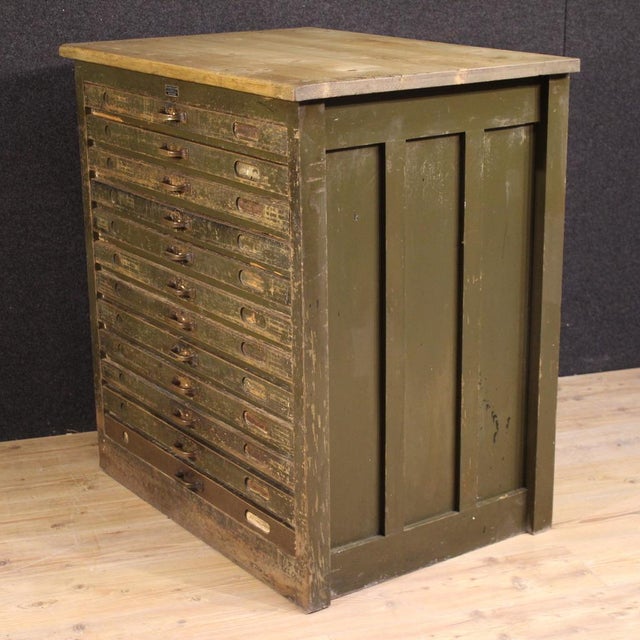 Wood 20th Century Woodcut Workshop Chest of Drawers in Lacquered Wood, 1930s For Sale - Image 7 of 13