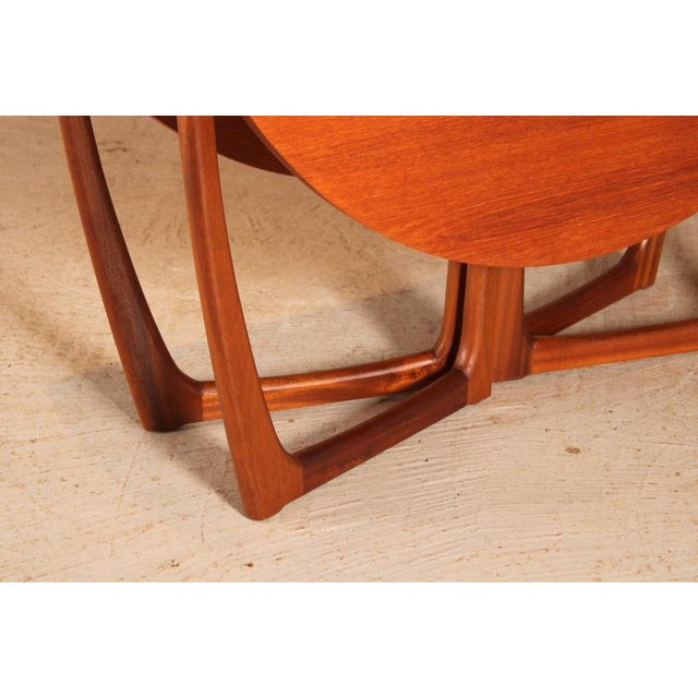 Wood Mid-Century Modern Gateleg Teak Dining Table by Beithcraft, 1960s For Sale - Image 7 of 17
