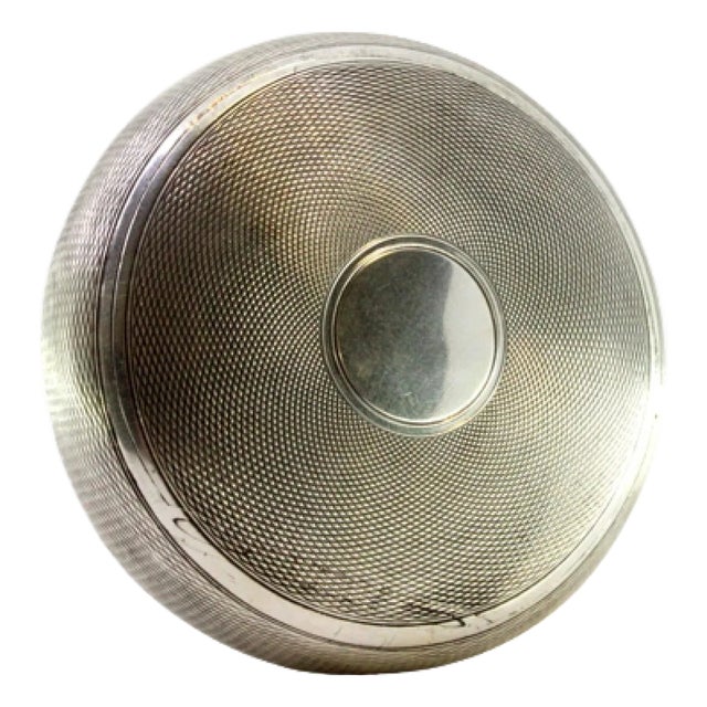 Snuff Box in Guilloche Silver with Monogram Plaque and Soap-Shaped Pressure Lid For Sale