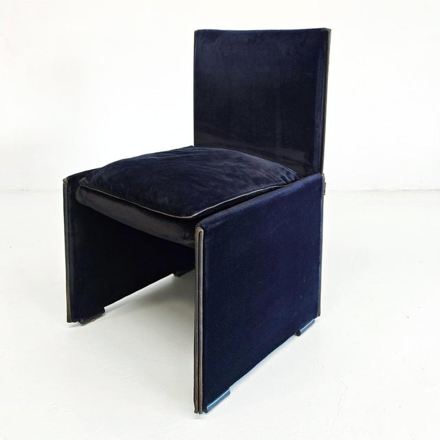 Cassina Blue Velvet Model 401 Break Chairs by Mario Bellini for Cassina, 1980s, Set of 4 For Sale - Image 4 of 18