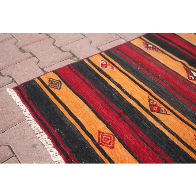 Textile 1960s Southwestern Red Striped Oushak Natural Kilim Rug For Sale - Image 7 of 13
