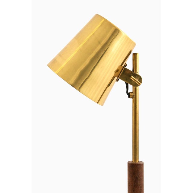 Table Lamp in Brass and Teak from Paavo Tynell, 1950s For Sale - Image 3 of 6