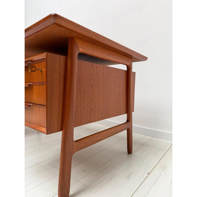 Vintage Danish Teak Model 75 Desk by Gunni Omann for Omann Jun, 1960s For Sale - Image 12 of 18