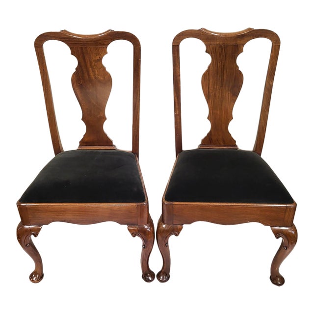 Pair 19th C English Queen Anne Mahogany Splat Back Slip Seat Side Chairs For Sale