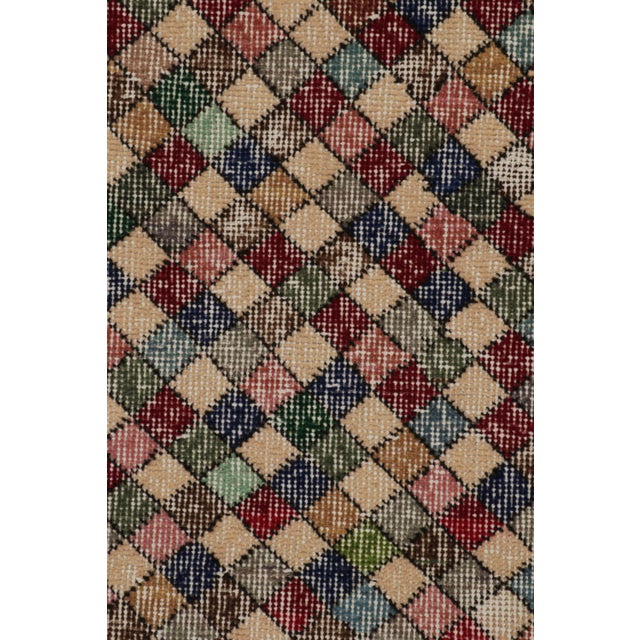 1960s Vintage Zeki Müren Art Deco Runner Rug With Geometric Patterns For Sale In New York - Image 6 of 7