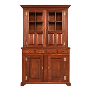 Kittinger Georgian Carved Mahogany Breakfront Bookcase Cabinet For Sale