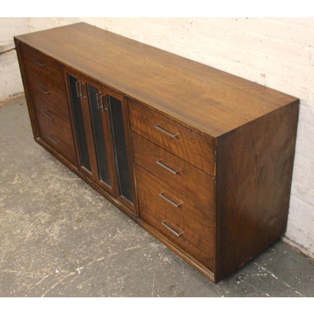 American Mid-Century American Dresser by Lane For Sale - Image 3 of 13