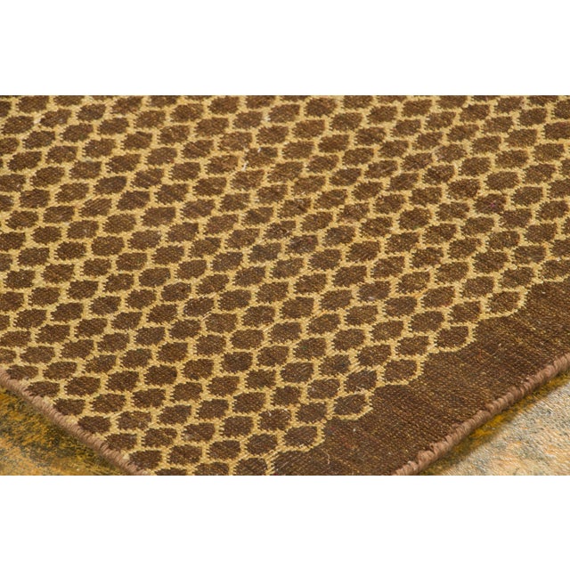 Late 20th Century Contemporary Geometric Honeycomb Brown & Gold Wool Rug by Rug & Kilim, India For Sale - Image 5 of 9