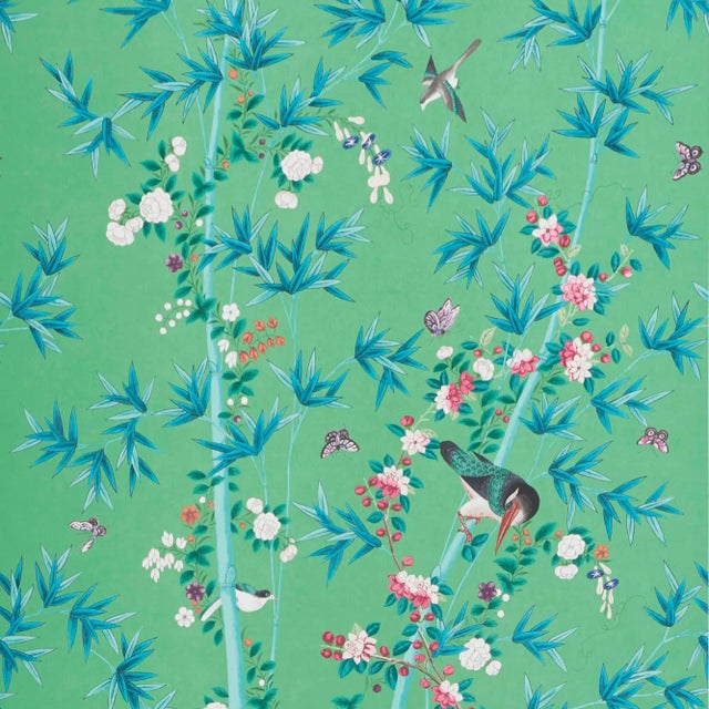 This listing is for a wallpaper sample only. If you'd like to purchase this wallpaper, please click here:...