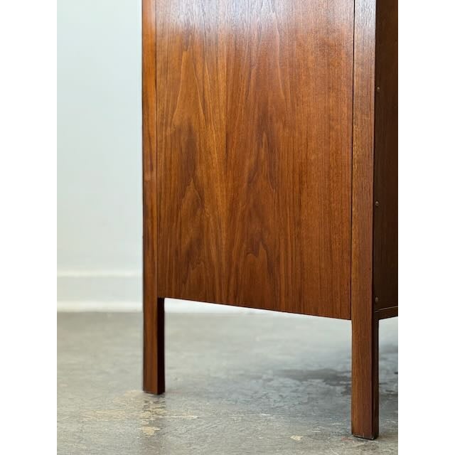 Wood 1950s Authentic Paul McCobb for Calvin Furniture "Linear Group" Tall Boy Dresser For Sale - Image 7 of 15