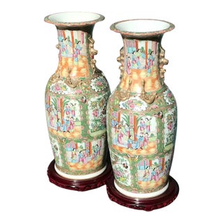 19th Century Chinese Export Vases - a Pair For Sale