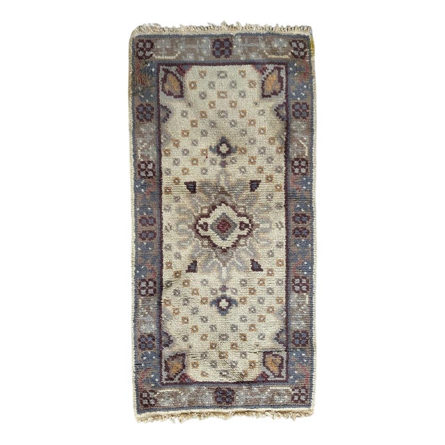 Early 20th Century European Rug from Bobyrugs, 1930s For Sale