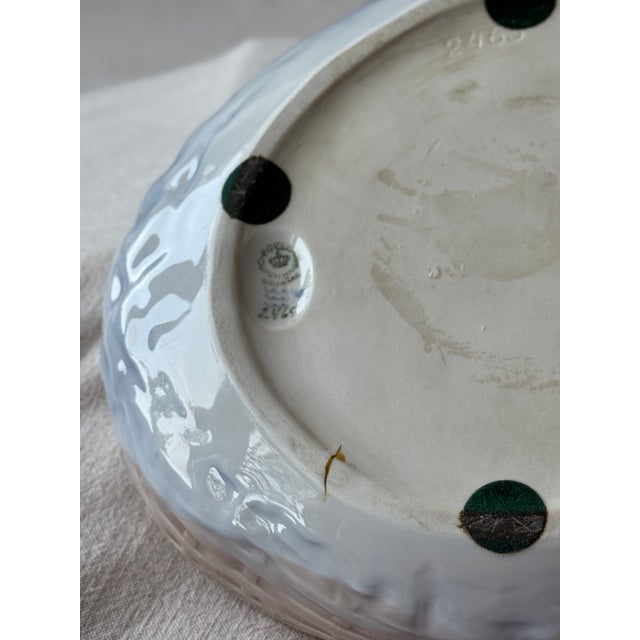 1970s Large Porcelain Crab Bowl by Erik Nielsen for Royal Copenhagen, 1960s For Sale - Image 5 of 8