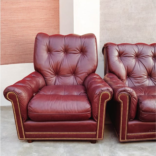 Burgundy Elevate Your Home With This Stunning, Vintage Hancock & Moore Living Room Collection, Featuring a Luxurious Sofa, Armchair, and Matching Ottoman For Sale - Image 8 of 12