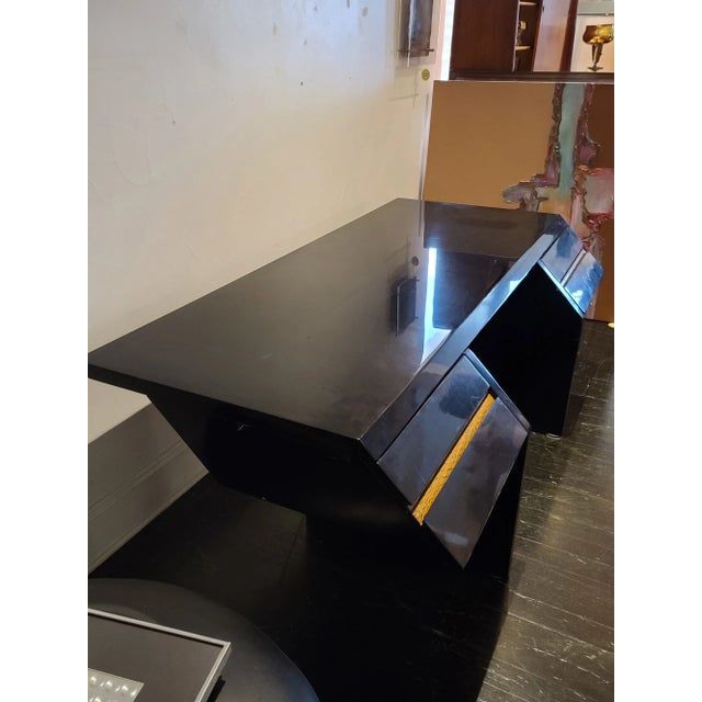 Black Italian Laquer / Zebrawood Desk by Giovanni Offredi for Saporiti For Sale - Image 8 of 11