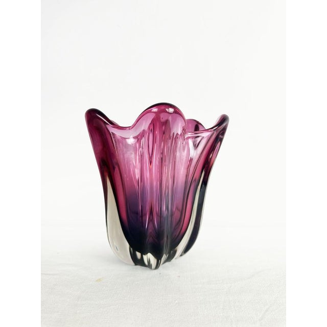 Dark Pink and Purple Sommerso Glass Vase attributed to Josef Hospodka for Chribska, 1960s For Sale - Image 13 of 15