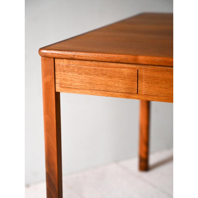 Vintage Scandinavian Teak Coffee Table with Carved Edge, 1960s For Sale - Image 6 of 8