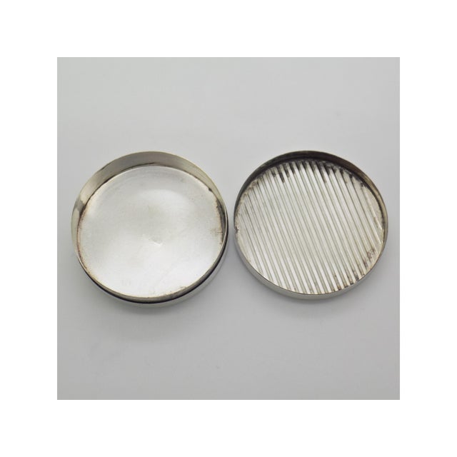 1970s Vintage Italian Handmade Sterling Silver 925 Pill Snuff Trinket Box, Alessandria, Italy, 1970s For Sale - Image 5 of 10