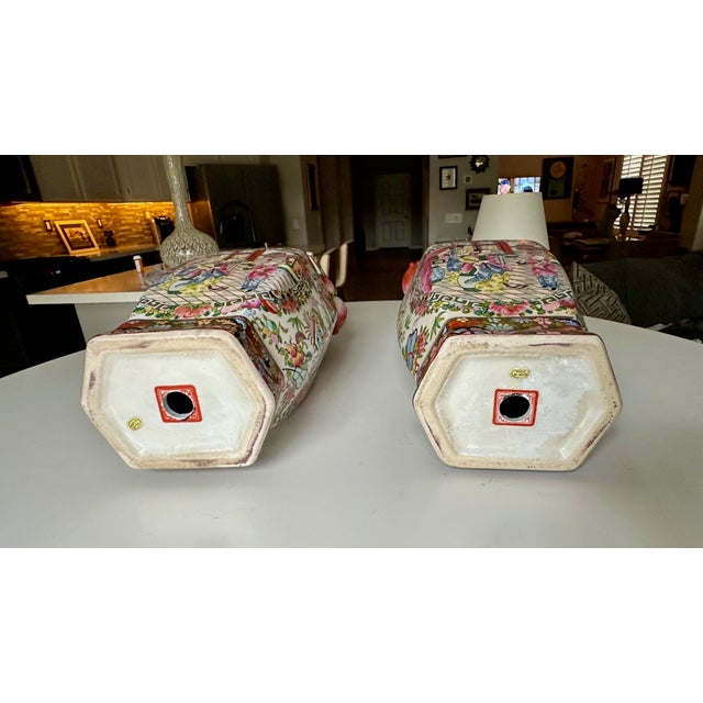 Pair Chinese Export Rose Medallion Porcelain Vases For Sale - Image 14 of 15