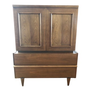 Mid 20th Century Mid-Century Modern Gentleman's Chest For Sale