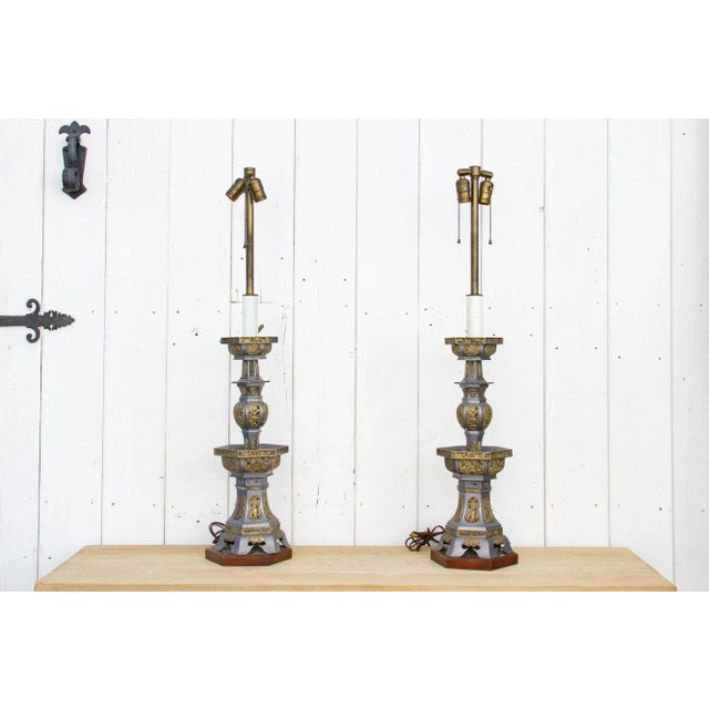 1950s Pair of Tall Vintage Asian Table Lamps For Sale - Image 5 of 9