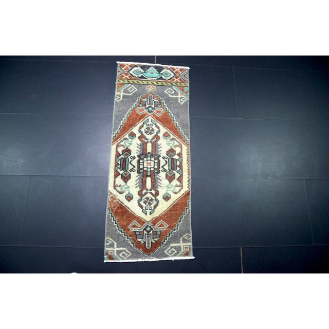 1960s Vintage Turkish Rug For Sale In Phoenix - Image 6 of 6