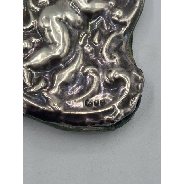 English 925 Sterling Silver Photo Frame with Putti, London, 1905 For Sale - Image 3 of 9