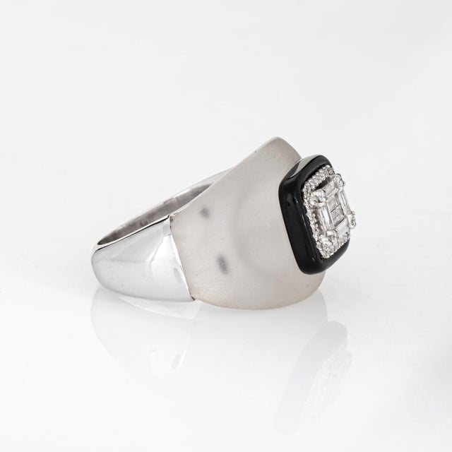 Contemporary Rock Crystal Diamond Dome Ring Estate 18k White Gold Sz 6.5 Cocktail Jewelry For Sale - Image 3 of 7