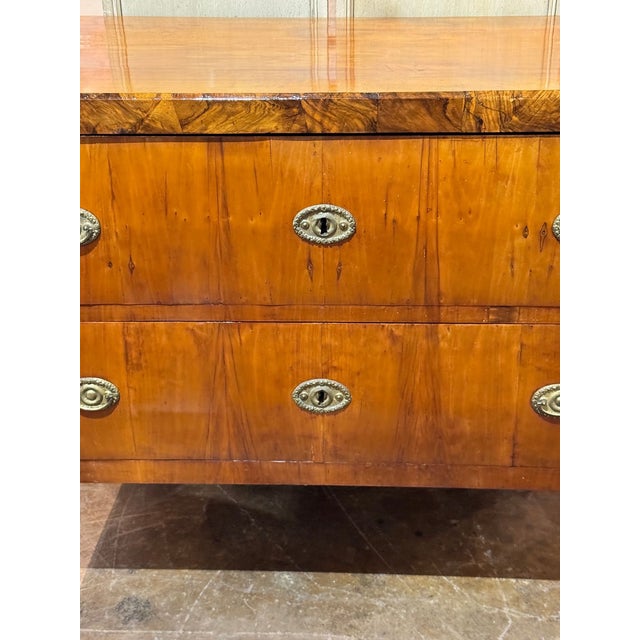 19th Century 19th C. German Biedermeier Walnut Commode For Sale - Image 5 of 9