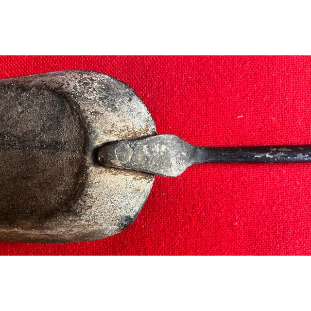 Antique Early 19th Century American Federal Brass & Iron Fireplace Tool - Shovel For Sale In New York - Image 6 of 12