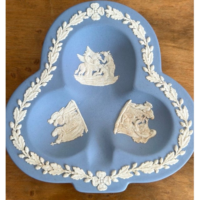 1950s Set of Four Blue Vintage Wedgwood England Ashtrays For Sale - Image 5 of 13