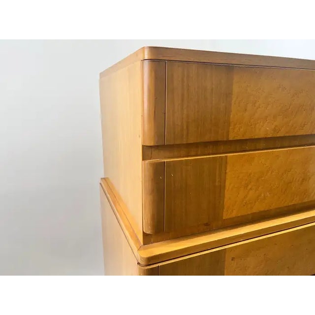 RWAY Mid-Century Modern R-Way Birdseye Maple Highboy Chest of 5 Drawers For Sale - Image 4 of 18