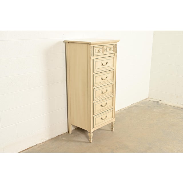 Dixie Furniture Co. John Widdicomb Style French Regency Louis XVI Cream Lacquered Lingerie Chest or Semainier, Circa 1960s For Sale - Image 4 of 18