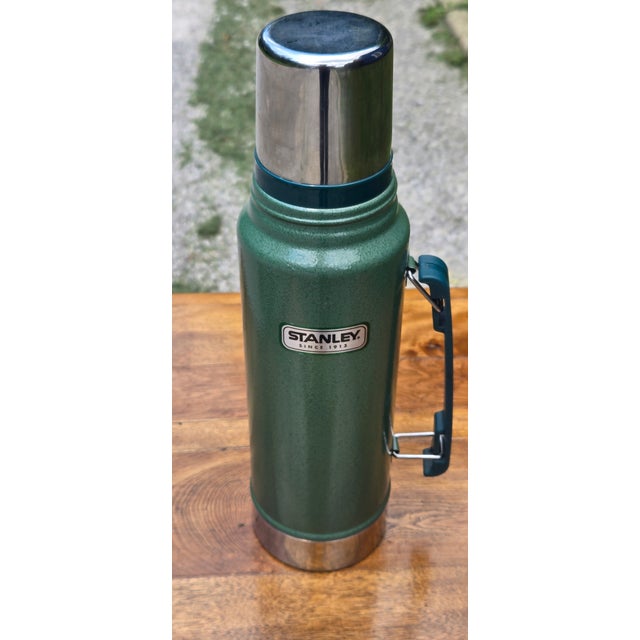 Cabin Vintage Stanley Classic Green Thermos Bottle With Original Handle, Since 1913 For Sale - Image 3 of 18