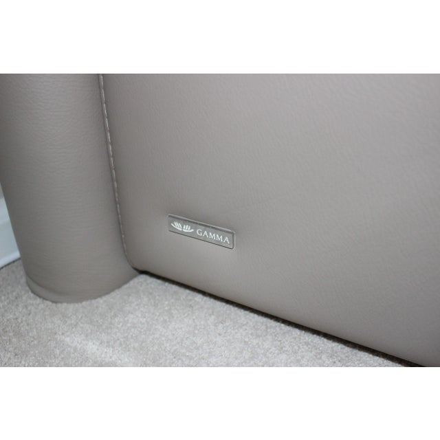 2010s Gamma International Sayonara Night Leather Platform Queen Bed For Sale - Image 5 of 8