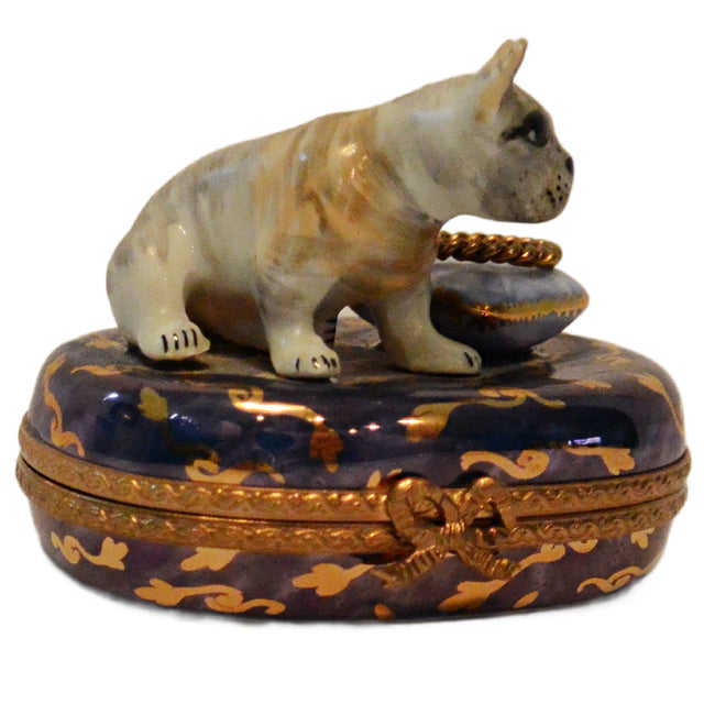Limoges, France Vintage Rochard Limoges French Bulldog & Ring Cushion Porcelain Trinket Box – Circa Late 20th Century For Sale - Image 4 of 11