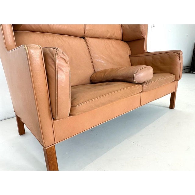 Børge Mogensen Leather 2292 Coupe Sofa by Børge Mogensen for Fredericia, 1960s For Sale - Image 4 of 16
