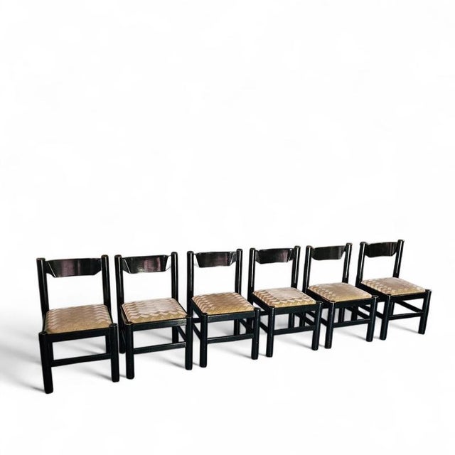 Dining Table and Chairs in Black Painted Wood by Vico Magistretti, Italy, 1970s, Set of 7 For Sale - Image 10 of 18