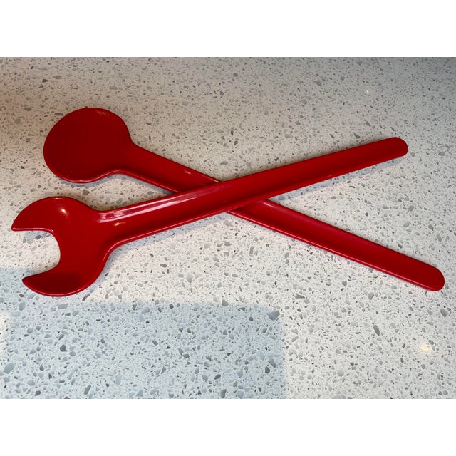 Plastic 1970s Erik Magnussen for Stelton Red Salad Servers, Made in Denmark- a Pair For Sale - Image 7 of 7