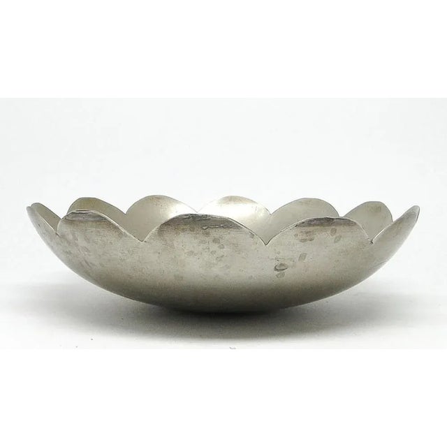 Art Deco Bowl, Germany, 1950s, in Good conditions. Designed 1950 to 1959