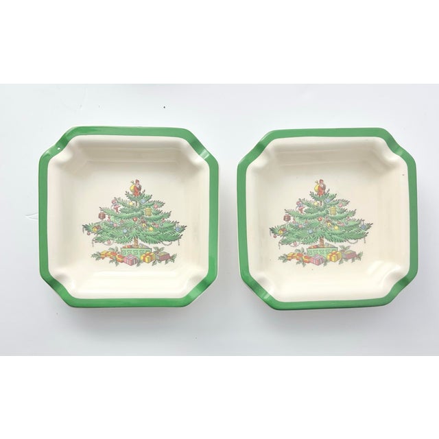 Spode “Christmas Tree” 8-Piece Ceramic Dinnerware Serving Hostess Set For Sale - Image 10 of 12